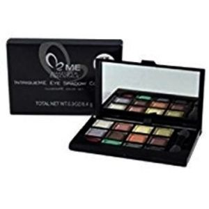 Love Me Makeover Essentials Intrique Me Eyeshadow